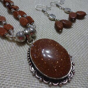 Beautiful GOLD SUNSTONE Sterling 925 Matching Necklace & Dangle Earrings #491C